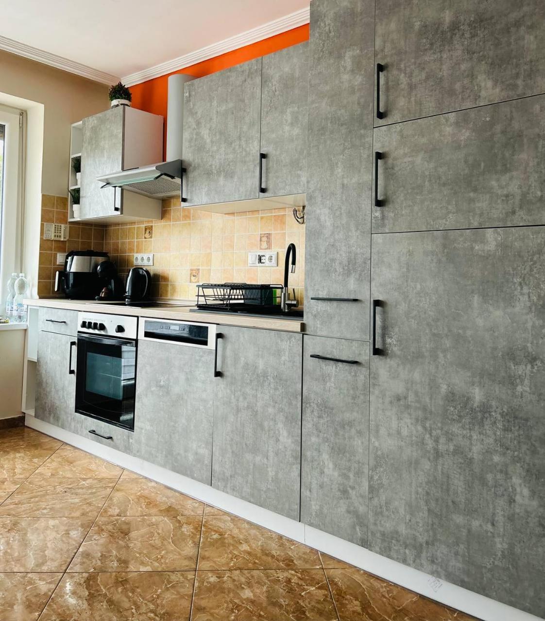 Rose Vip Apartman Villa ไฮจ์ดุสโซบอสโล ภายนอก รูปภาพ